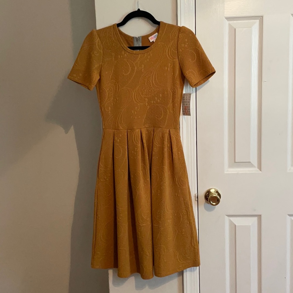 Lula Roe Amelia Dress